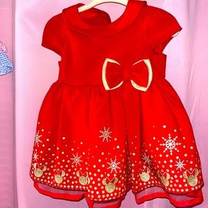 Absolutely gorgeous Disney Christmas themed gown